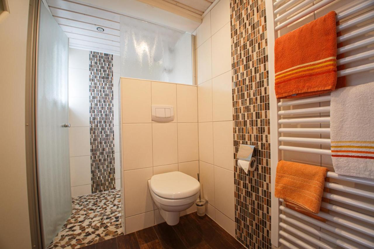 Luv Apartment Oevenum Luaran gambar